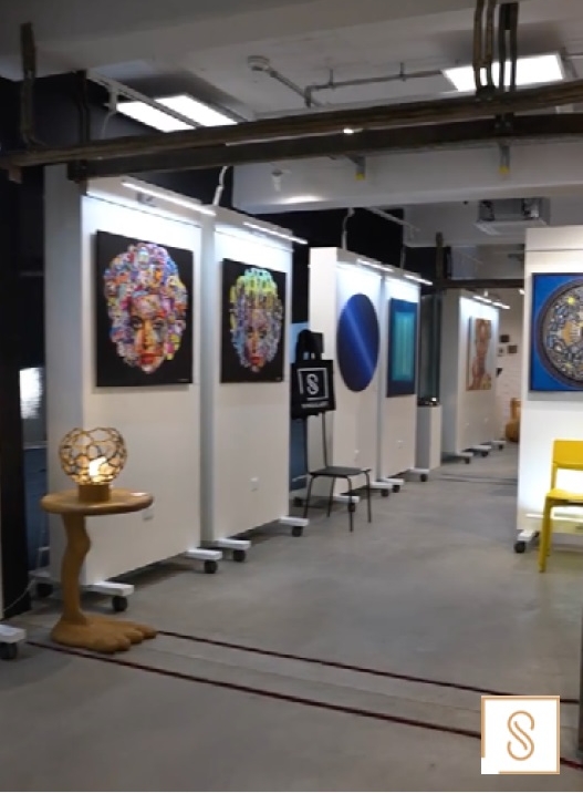 Art gallery