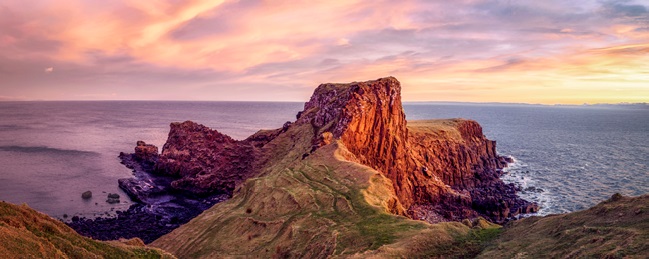 Ocean rock formation